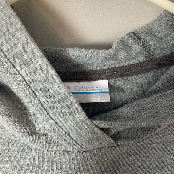 Columbia Sweatshirt - Picture 3 of 5